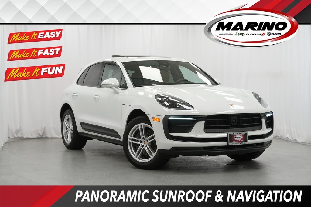 2023 Porsche Macan Base
