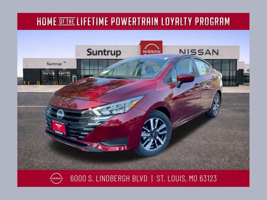 2025 Nissan Versa SV's photo