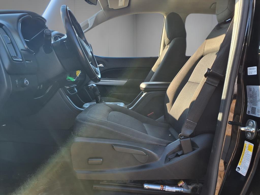 2021 Chevrolet Colorado LT photo 8