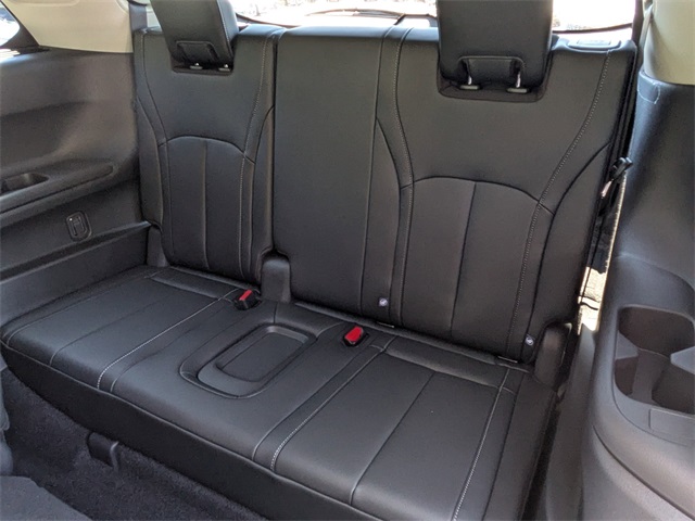2026 Infiniti QX60 Luxe photo 13