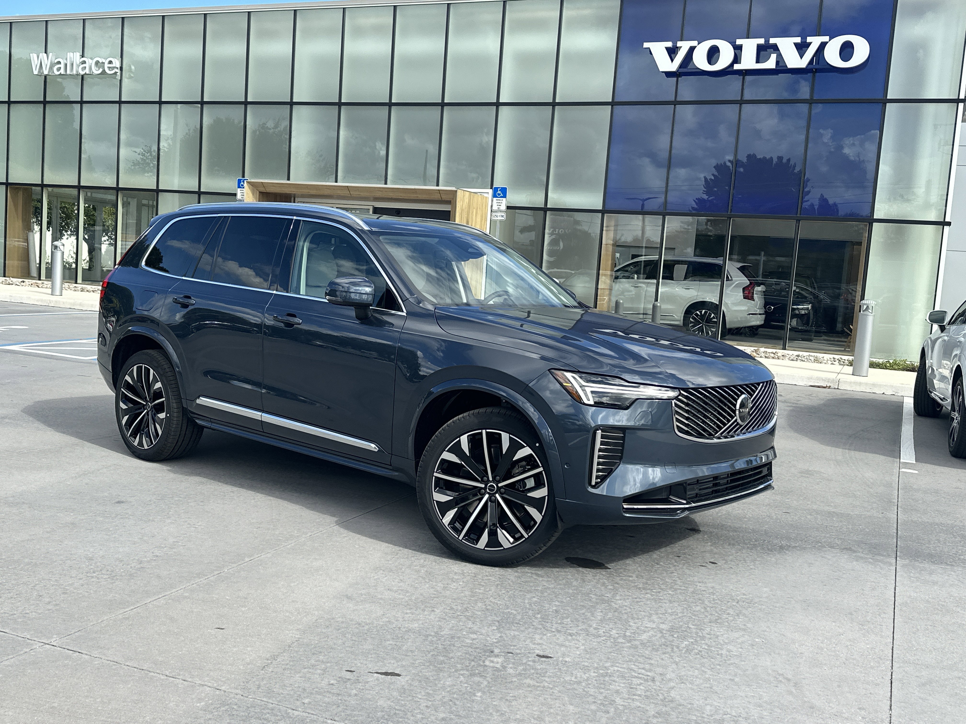 2026 Volvo XC90 Ultra's photo