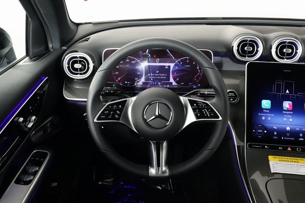 2025 Mercedes Benz GLC 300 AMG photo 3