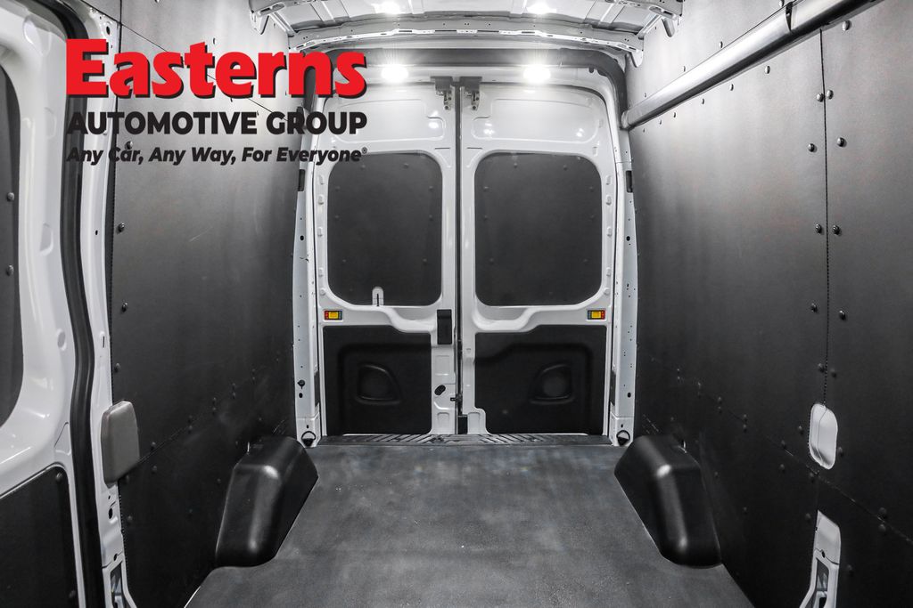 2024 Ford Transit photo 15