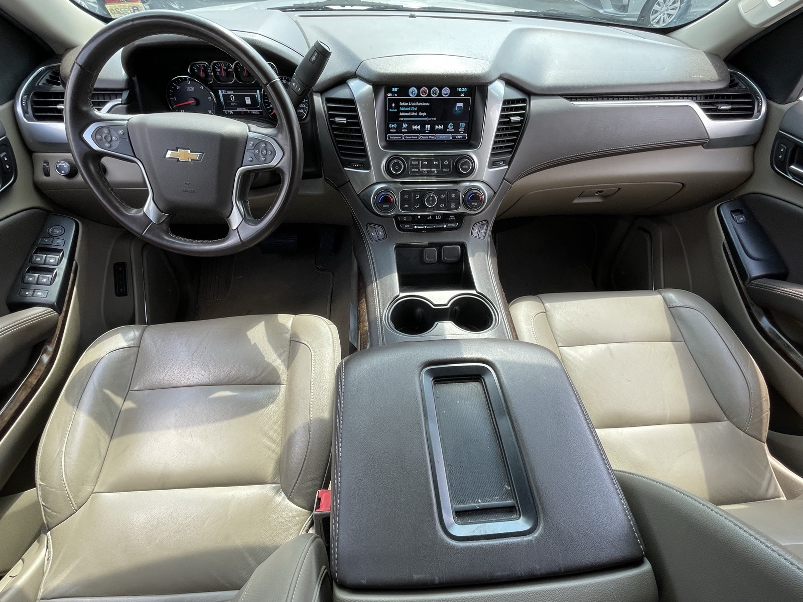 2020 Chevrolet Tahoe LT photo 7