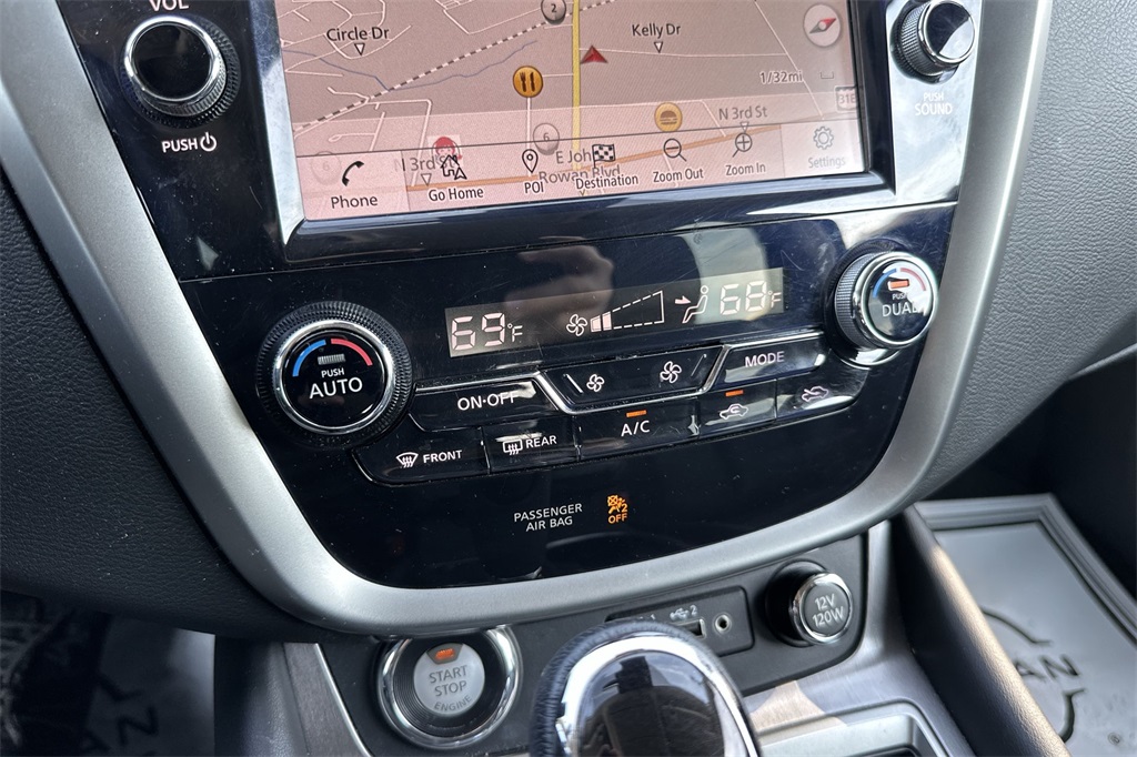 2024 Nissan Murano SL photo 19