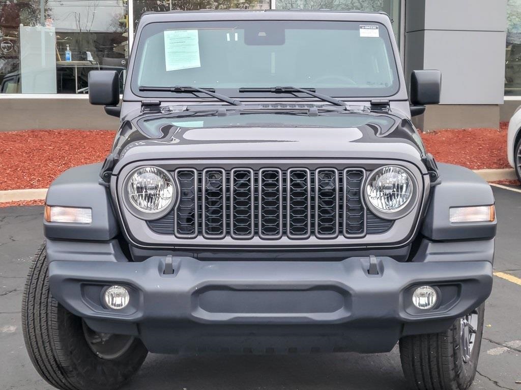 2025 Jeep Wrangler Sport S photo 3