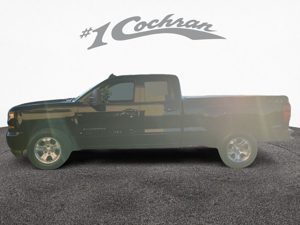 2019 Chevrolet Silverado 1500 LT photo 4