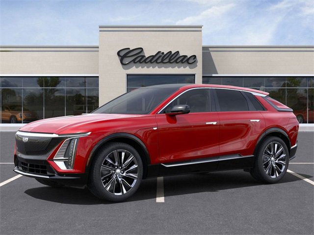2025 Cadillac Lyriq Luxury photo 2
