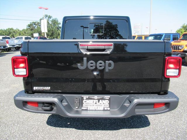 2025 Jeep Gladiator Sport S photo 5