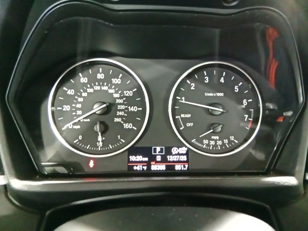 2017 BMW X1 28i's photo