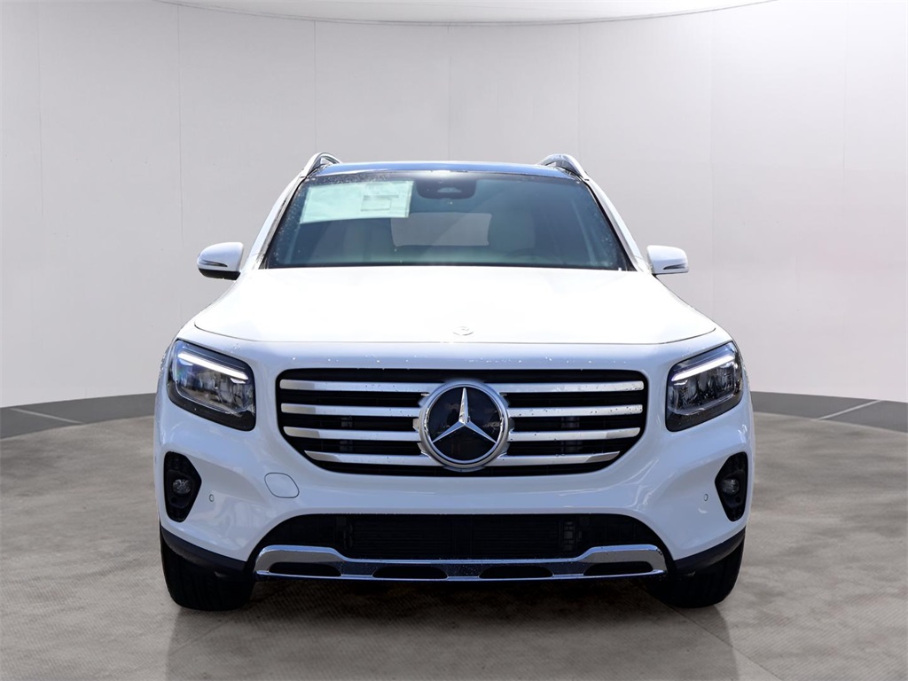 2025 Mercedes Benz GLB 250 4MATIC photo 2