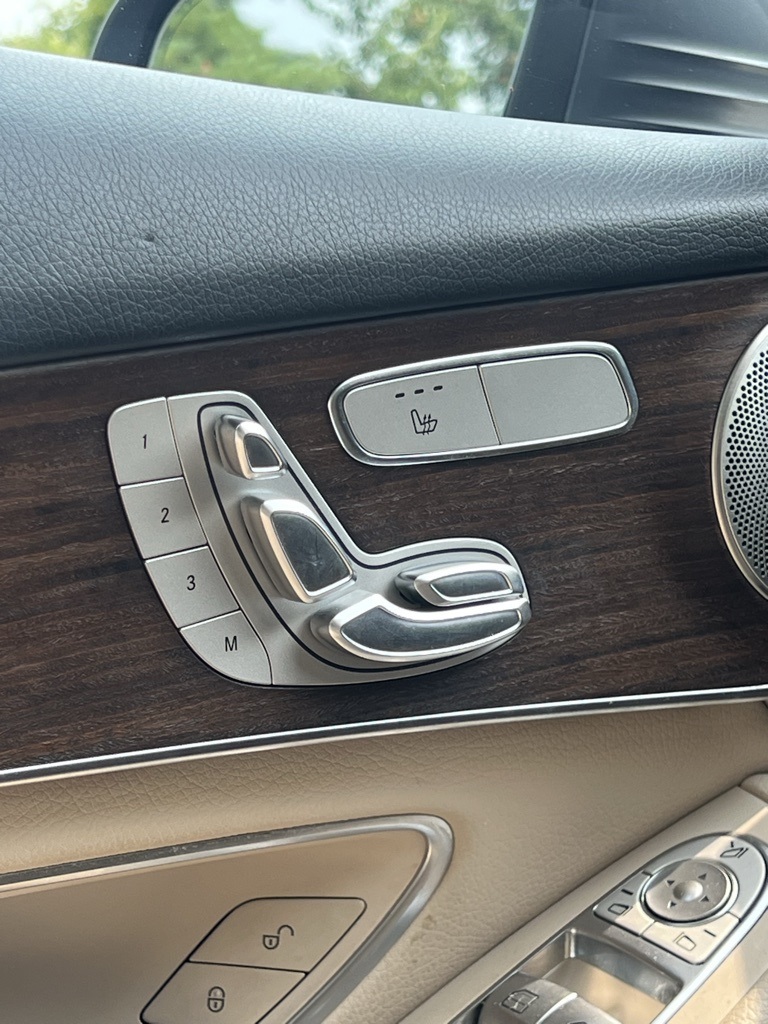 2022 Mercedes Benz GLC 300 4MATIC photo 15