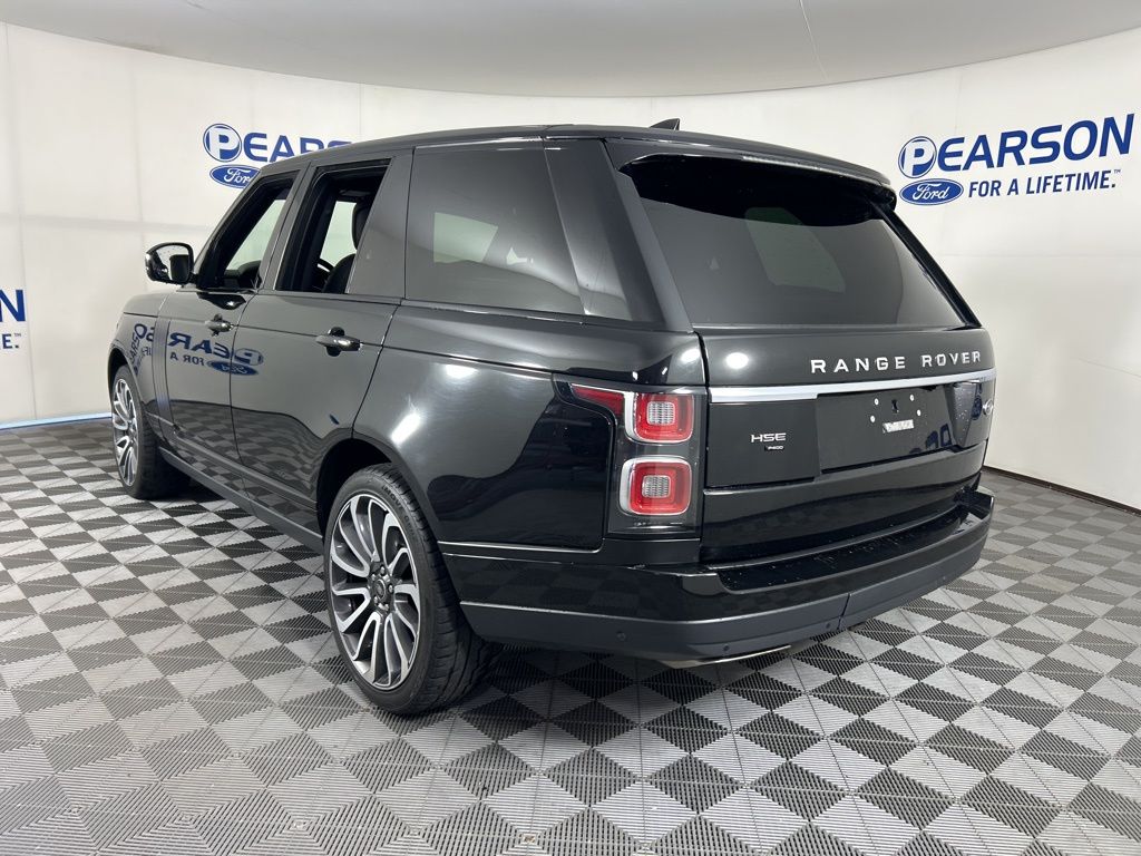 2020 Land Rover Range Rover HSE photo 6