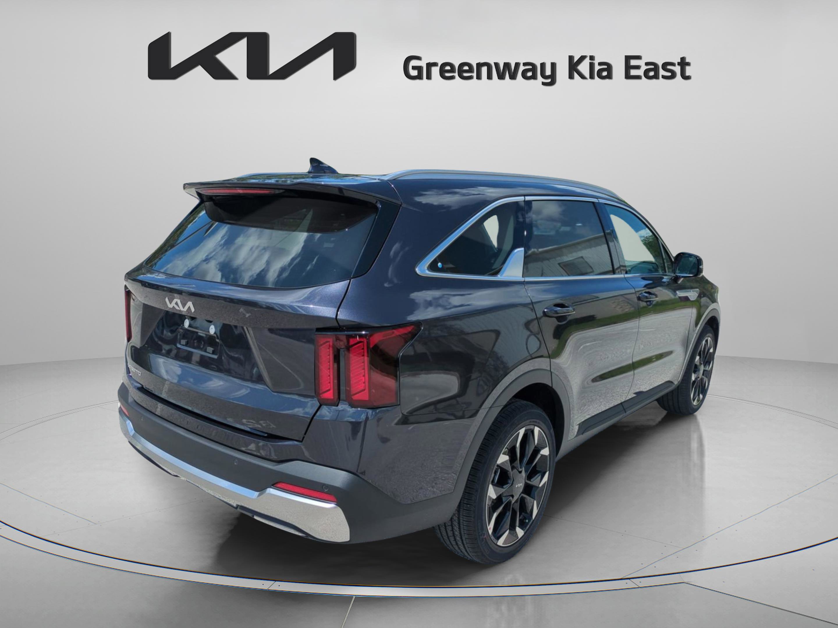2026 Kia Sorento EX photo 7