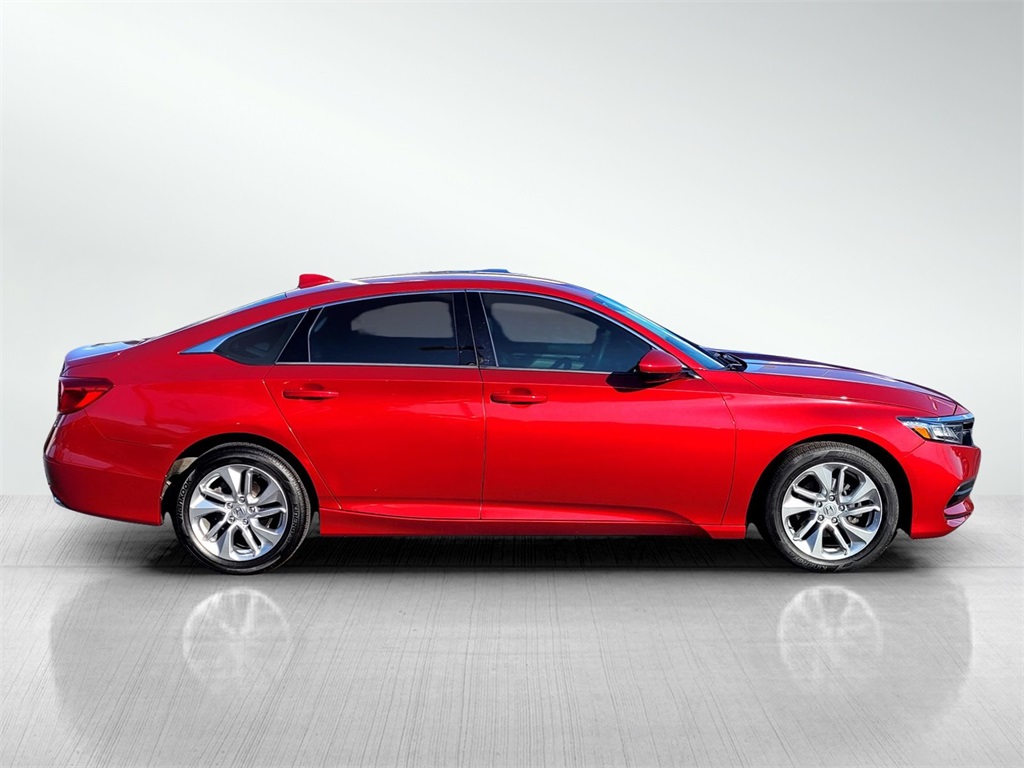 2019 Honda Accord LX photo 3