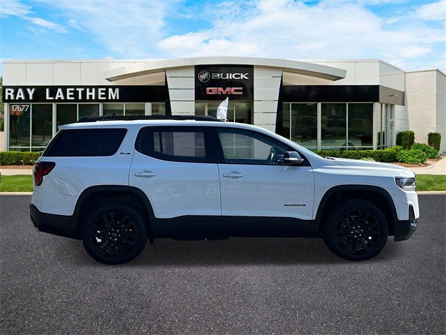 2022 Gmc Acadia SLE photo 4