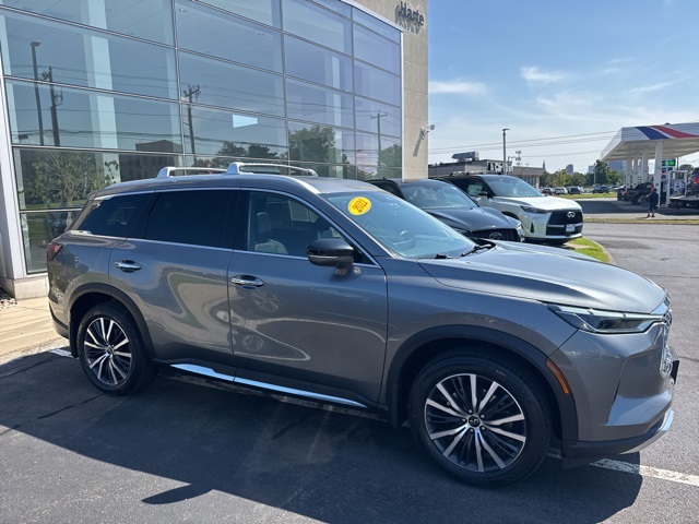 2022 Infiniti QX60 Sensory photo 2