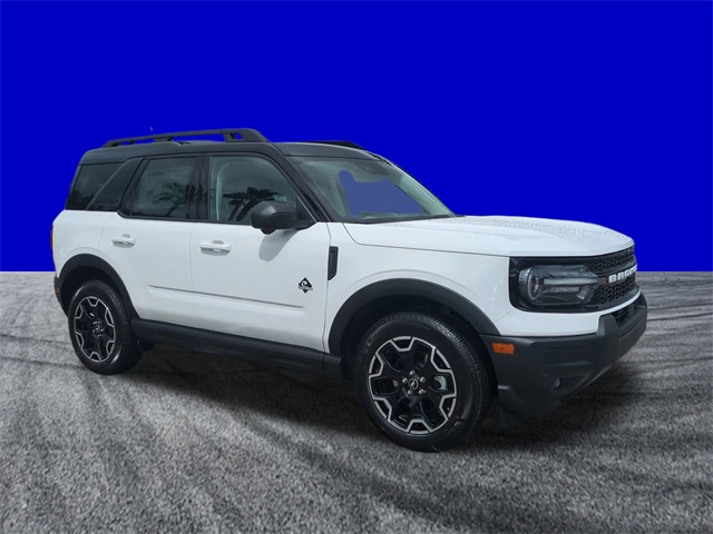 2025 Ford Bronco Sport Outer Banks photo 2