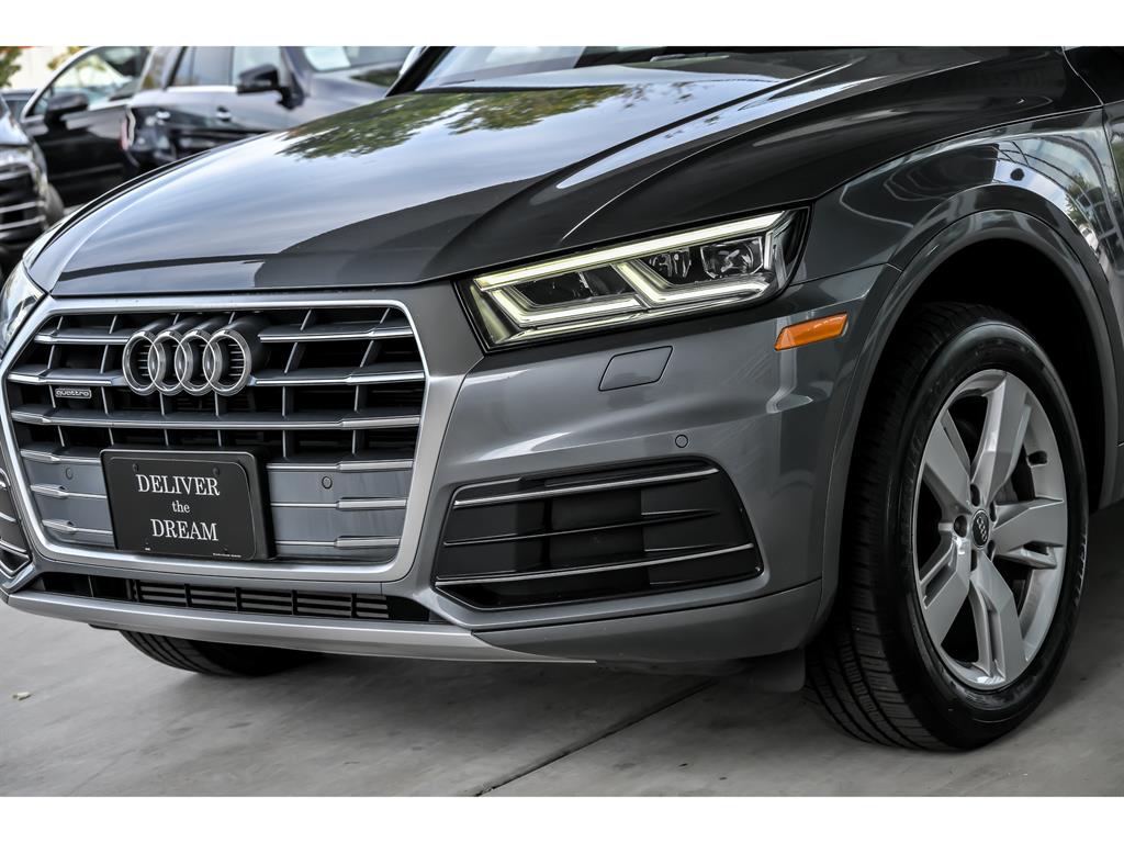 2018 Audi Q5 2.0T Premium Plus photo 3