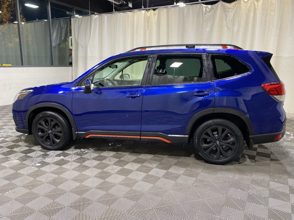 2023 Subaru Forester Sport photo 3