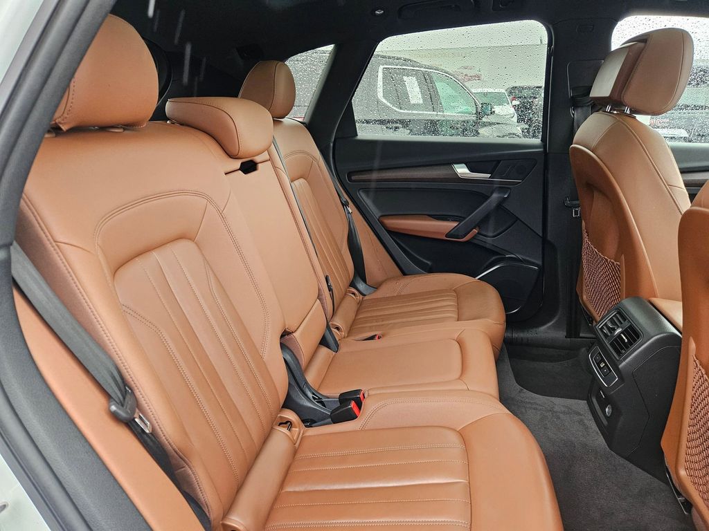 2021 Audi Q5 Premium 45 TFSI photo 32