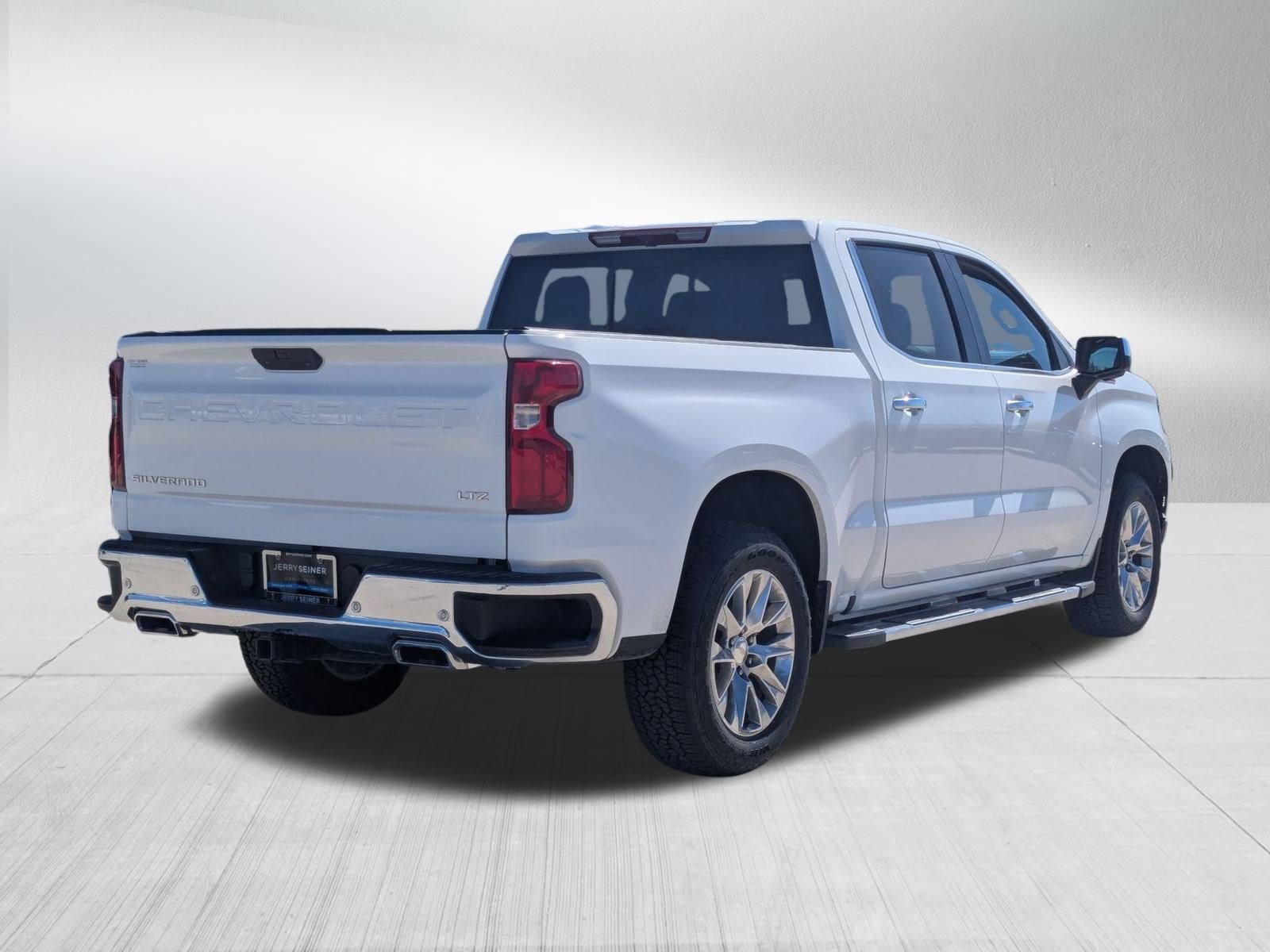 2021 Chevrolet Silverado 1500 LTZ photo 4