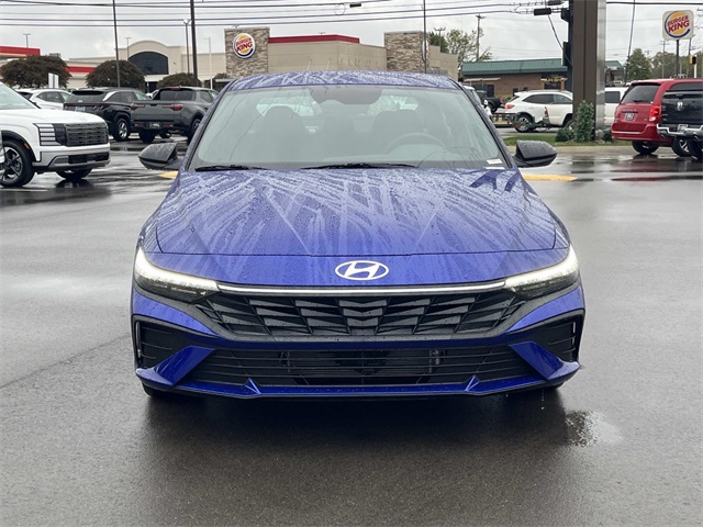 2026 Hyundai Elantra Hybrid SEL Sport photo 2