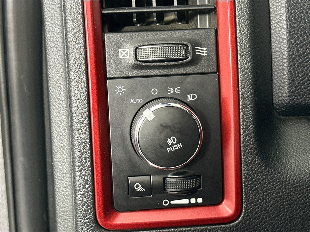2016 Ram 1500 Rebel photo 10