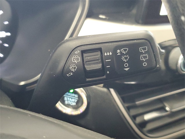 2021 Ford Escape SE photo 16