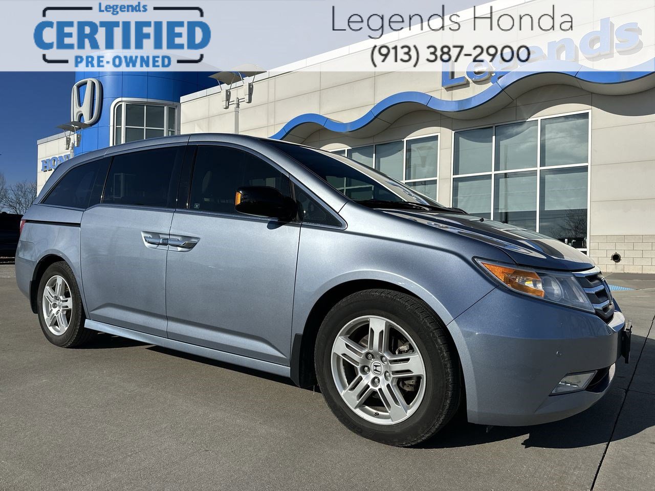 2012 Honda Odyssey Touring's photo