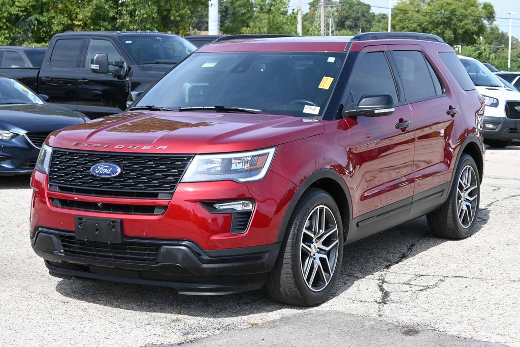 2018 Ford Explorer Sport photo 4