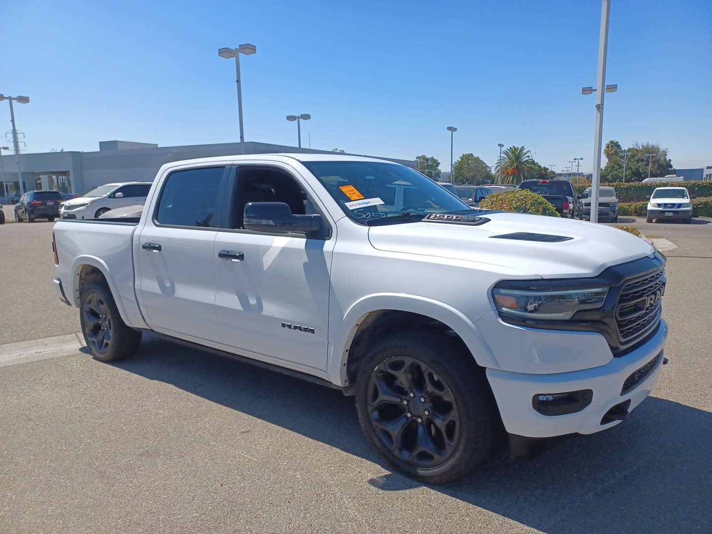 2023 Ram 1500 Limited photo 3