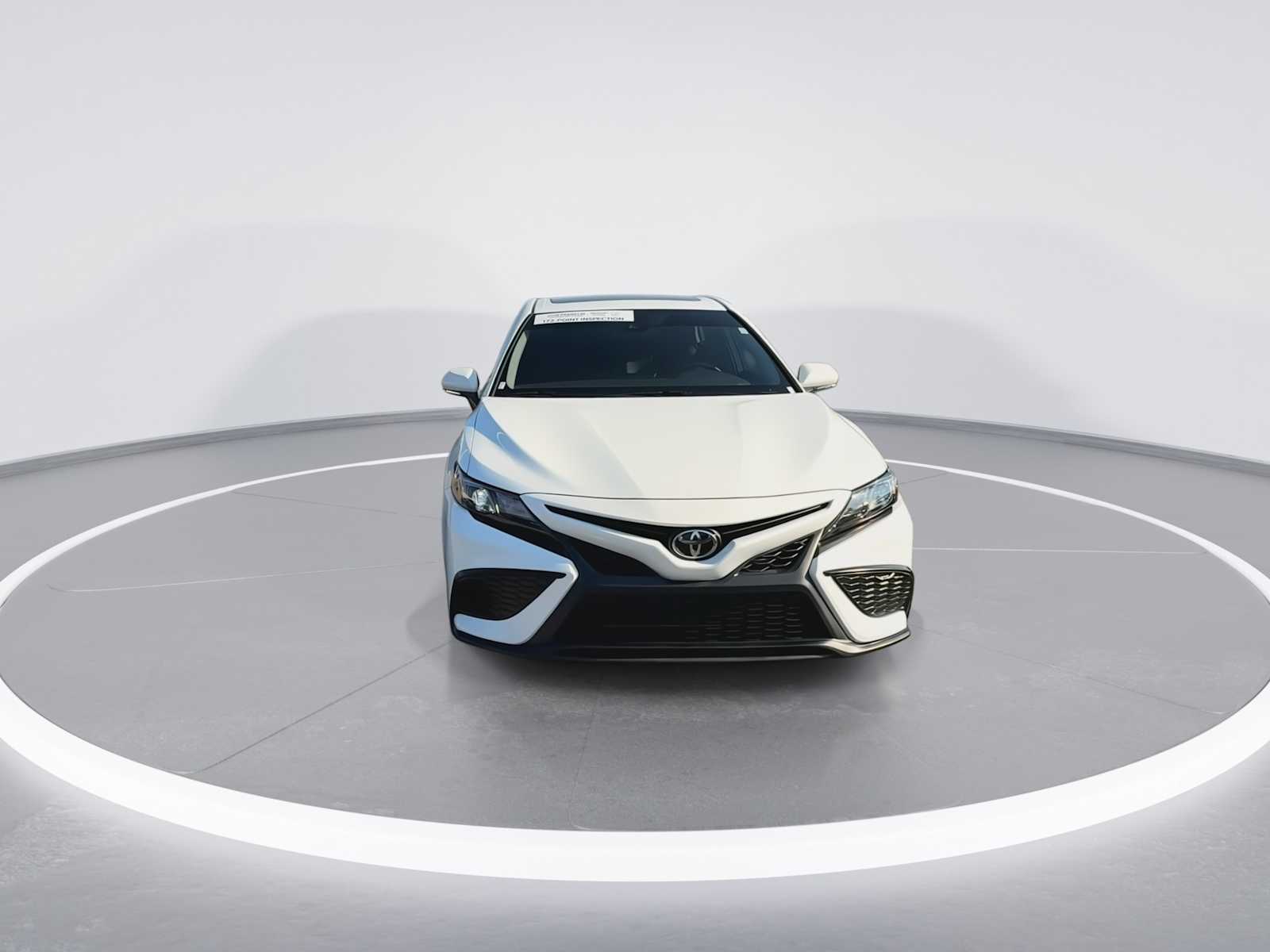 2021 Toyota Camry SE photo 3