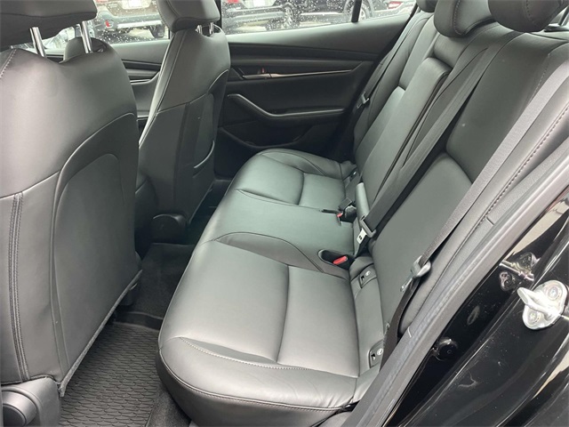 2024 Mazda Mazda3 2.5 Select Sport Base photo 14
