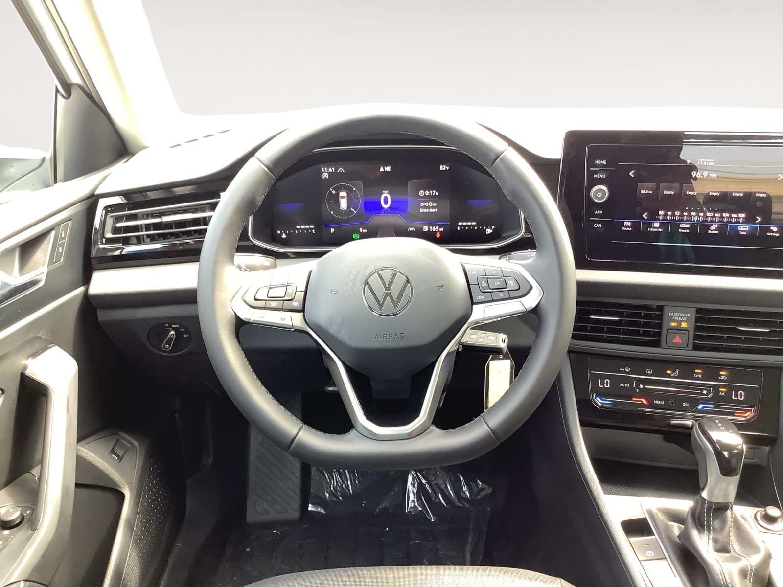 2025 Volkswagen Jetta 1.5T S photo 13
