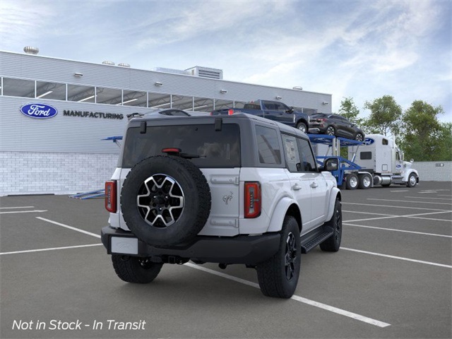 2025 Ford Bronco Outer Banks photo 8