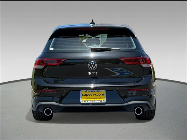 2025 Volkswagen Golf GTI Autobahn photo 5