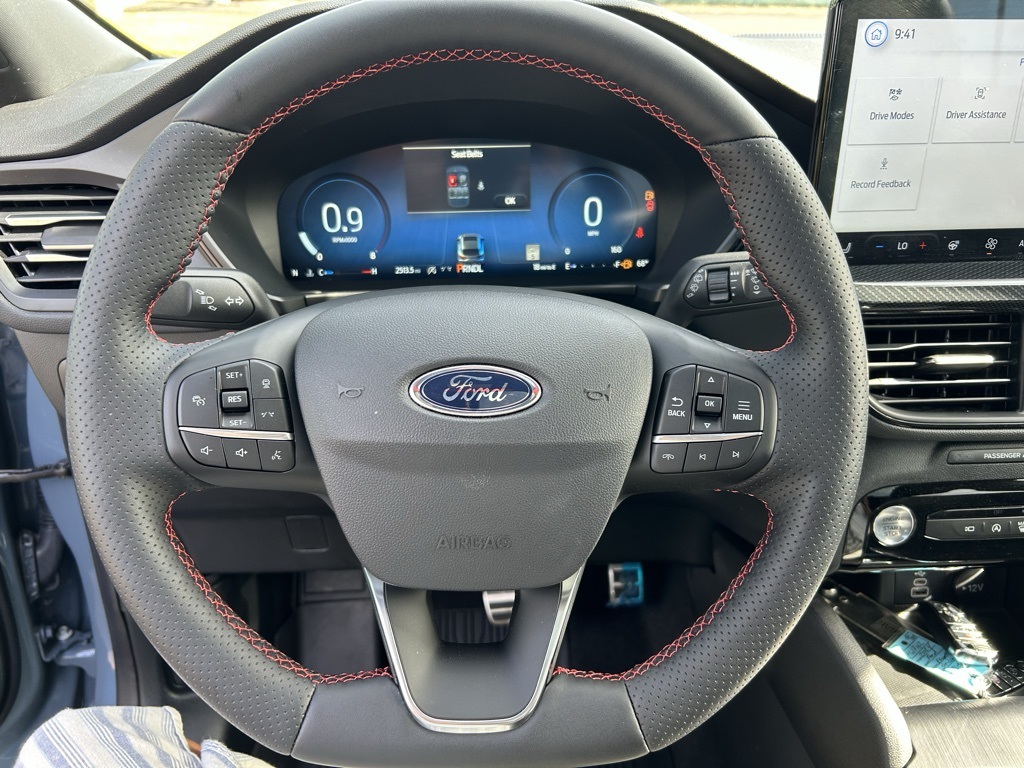 2024 Ford Escape ST-Line Select photo 12