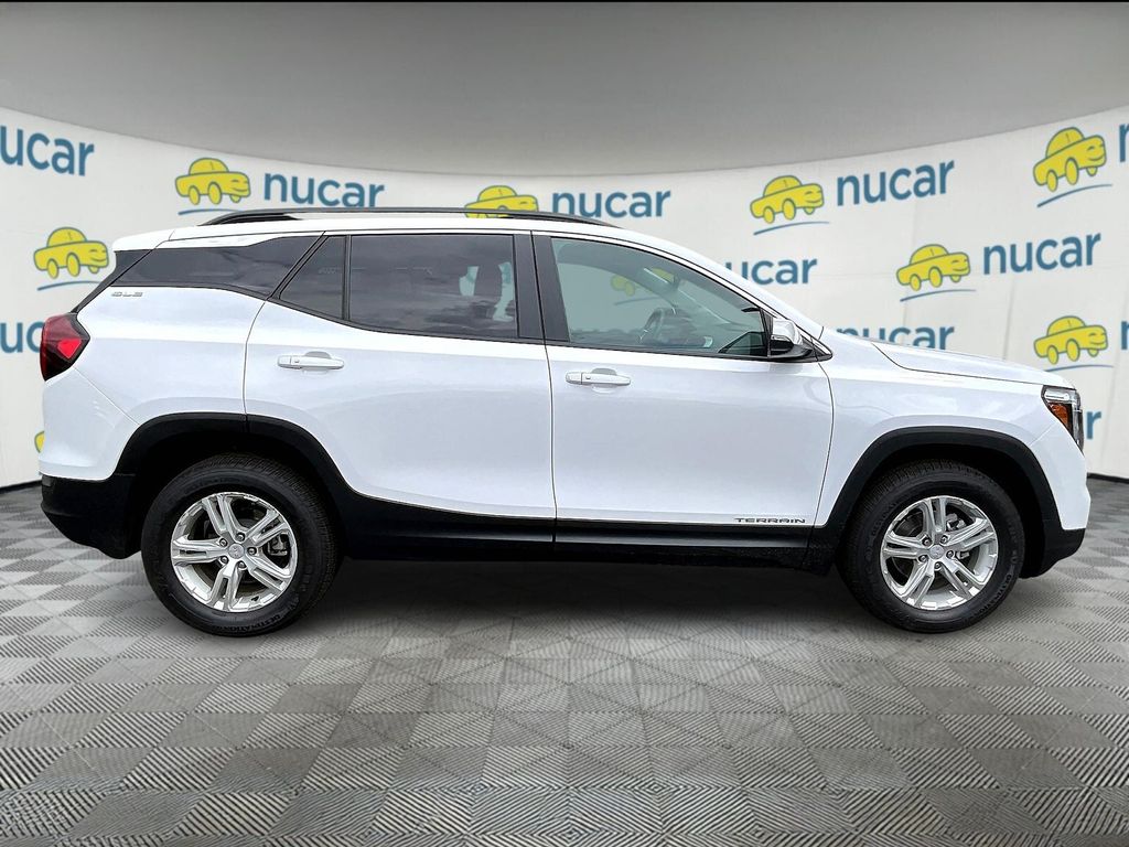 2023 Gmc Terrain SLE photo 9