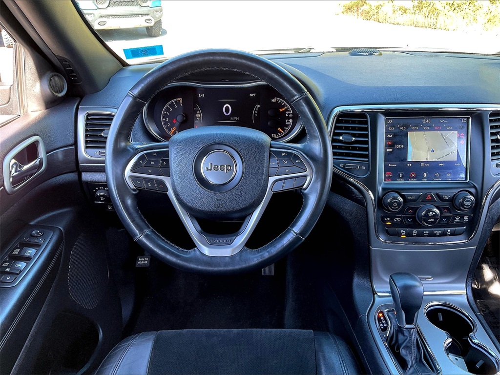 2018 Jeep Grand Cherokee Altitude photo 16