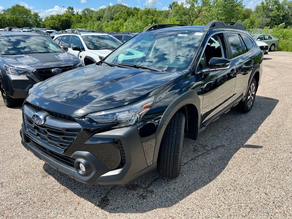 2025 Subaru Outback Premium photo 4