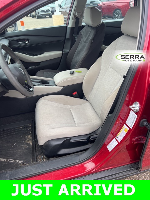 2023 Honda Accord LX photo 5