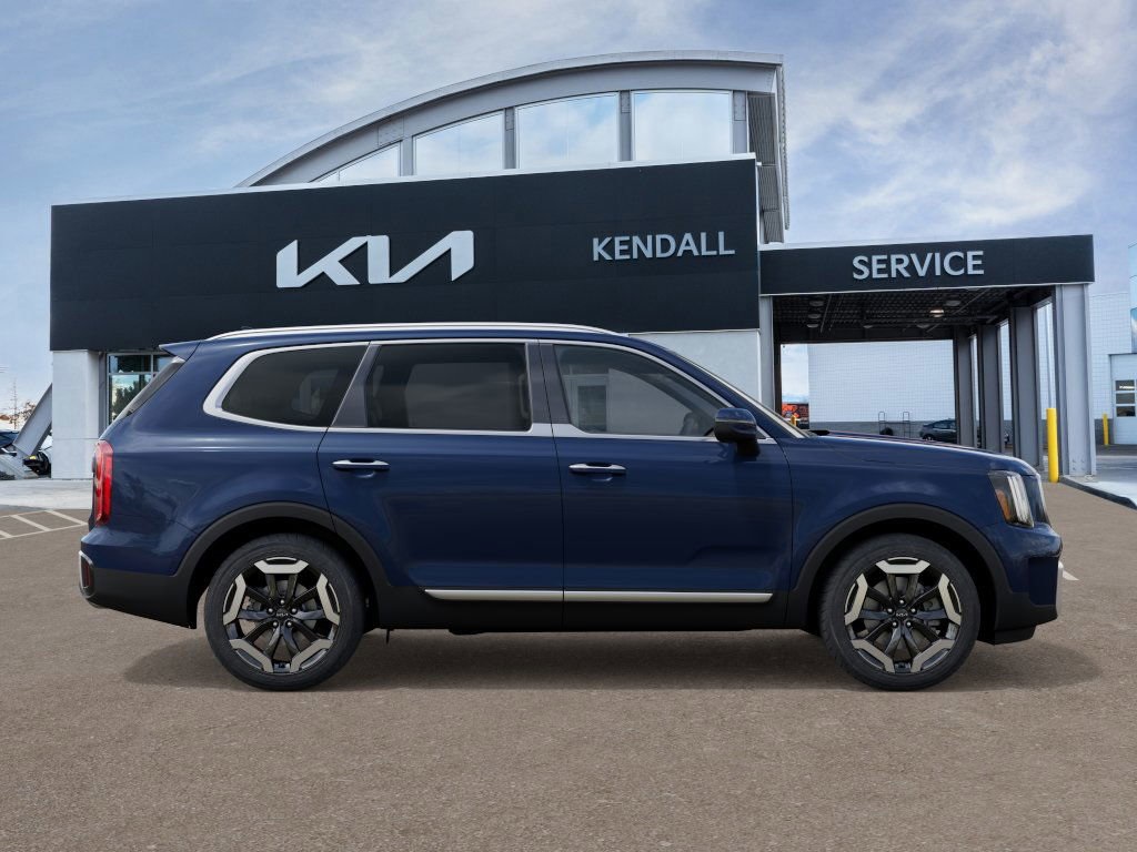 2025 Kia Telluride S photo 5