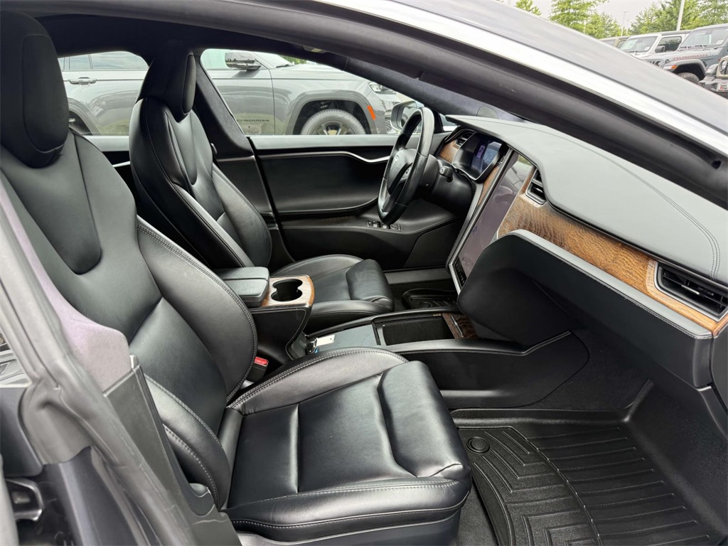 2021 Tesla Model S Long Range photo 15