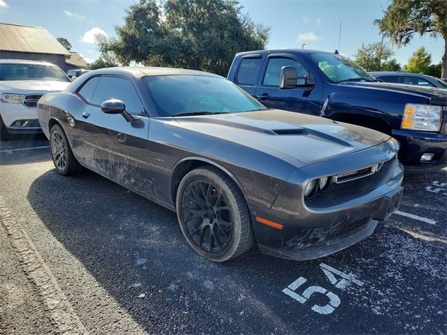 2015 Dodge Challenger R/T photo 3