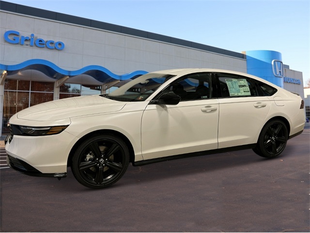 2025 Honda Accord Hybrid Sport-L photo 2