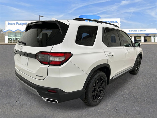 2025 Honda Pilot Touring photo 4