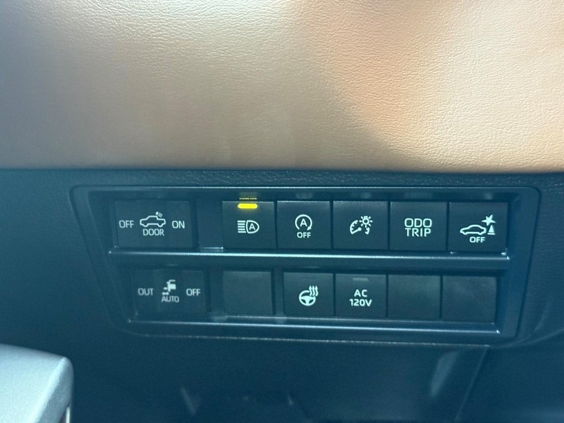 2025 Toyota Tundra 1794 Edition photo 27
