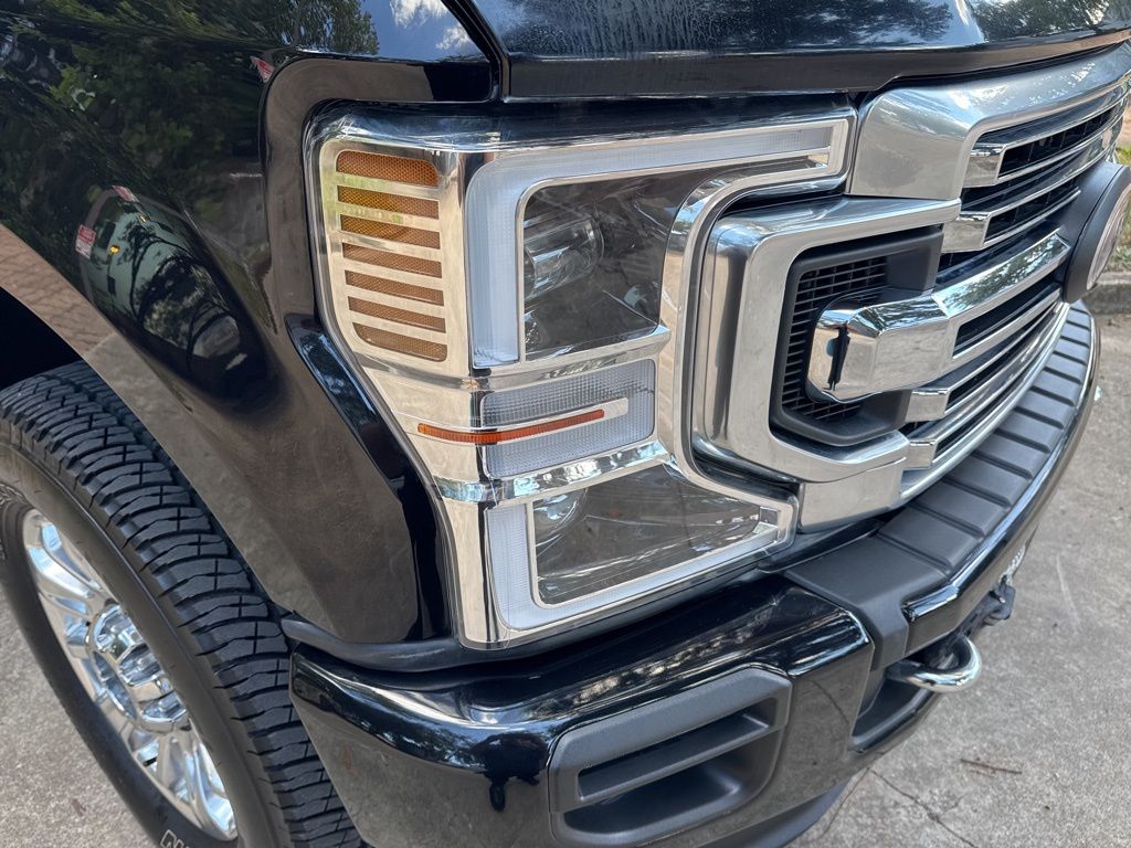 2022 Ford F-250 photo 9