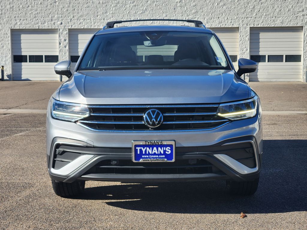 2022 Volkswagen Tiguan SE photo 3